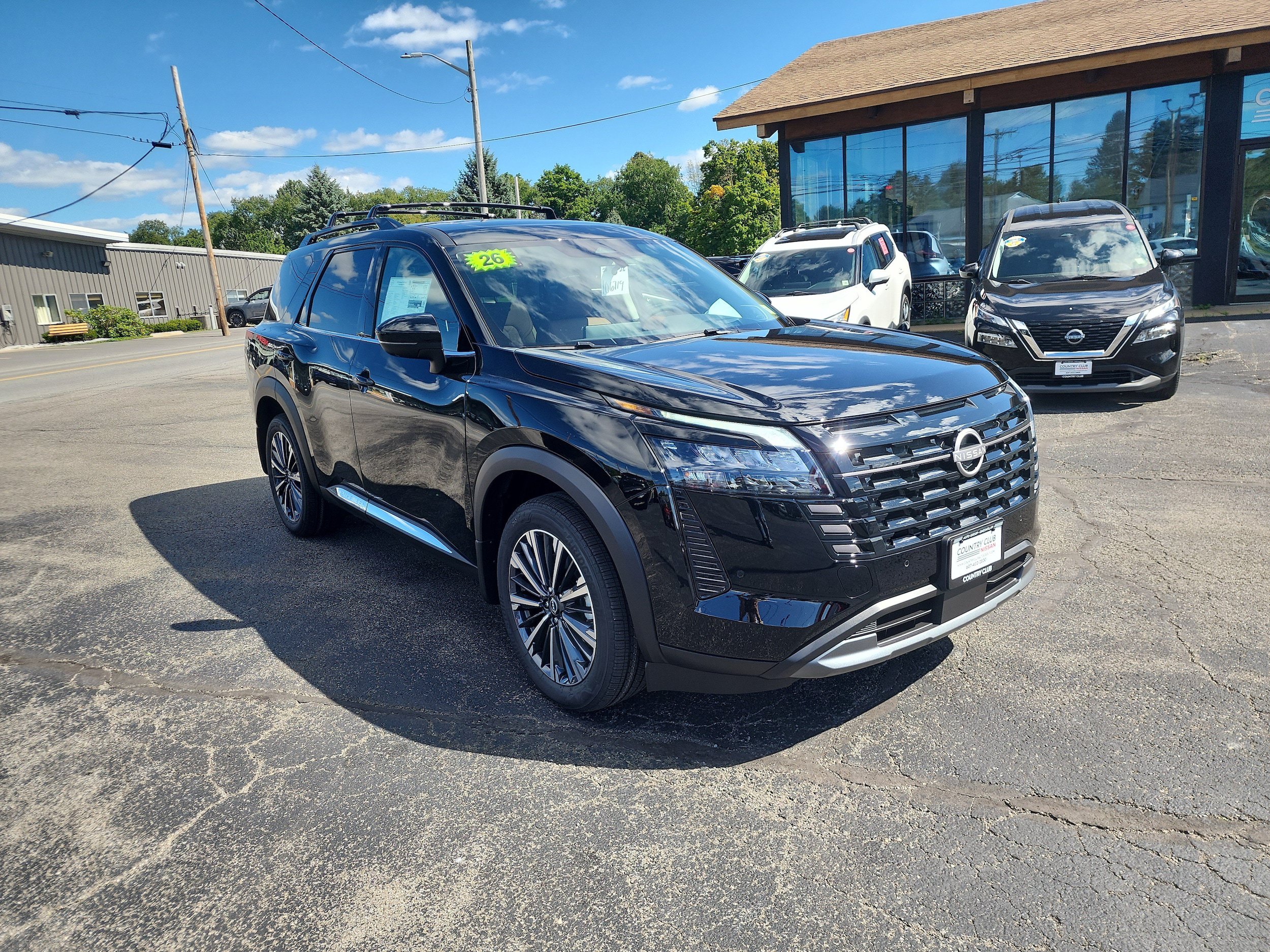 New 2026 Nissan Pathfinder Platinum AWD/4WD image 1