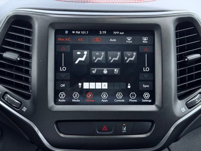 Used 2022 Jeep Cherokee Trailhawk w/ Premium Leather Package AWD/4WD image 40