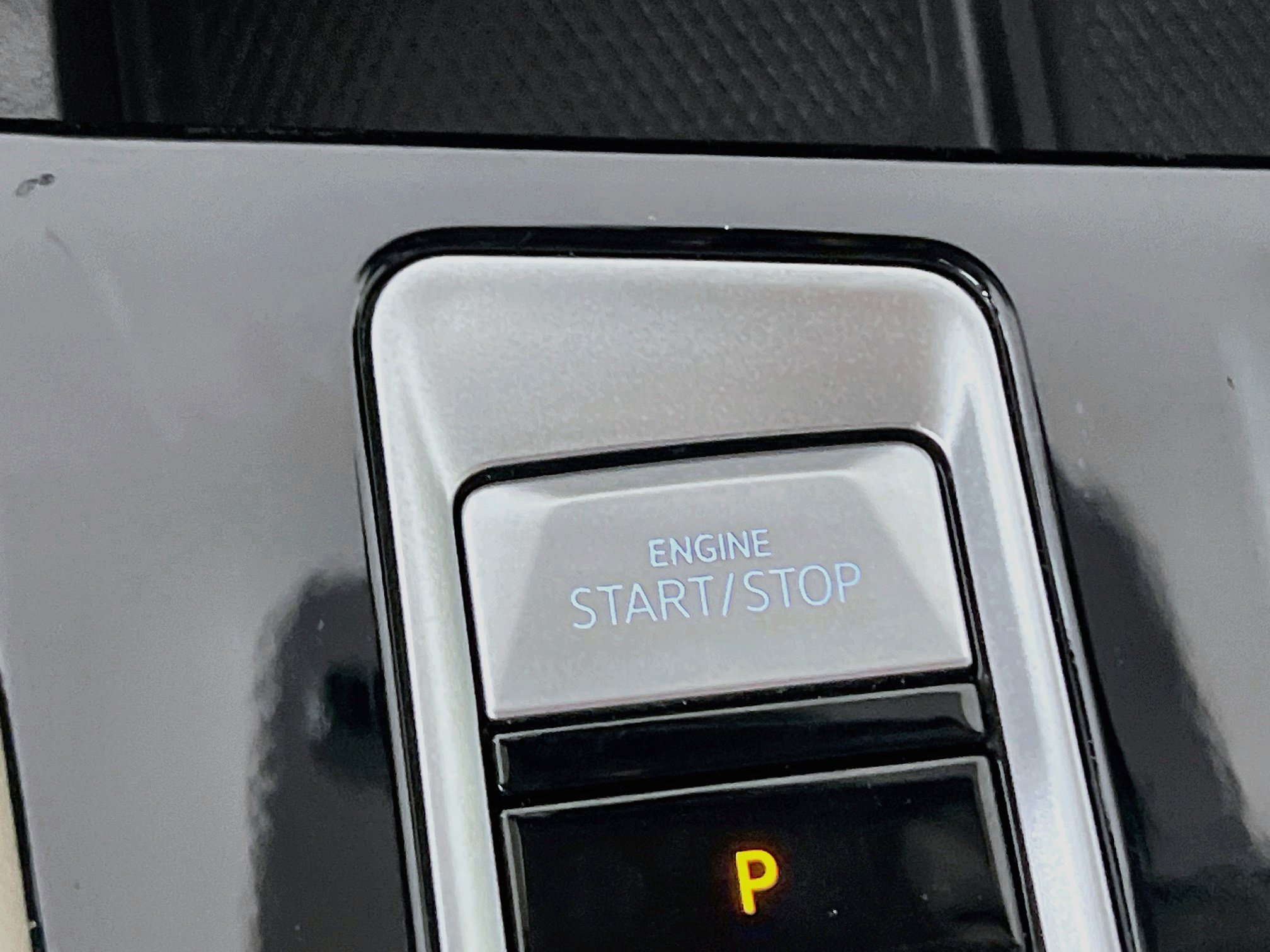 Used 2024 Volkswagen Atlas SE FWD image 23