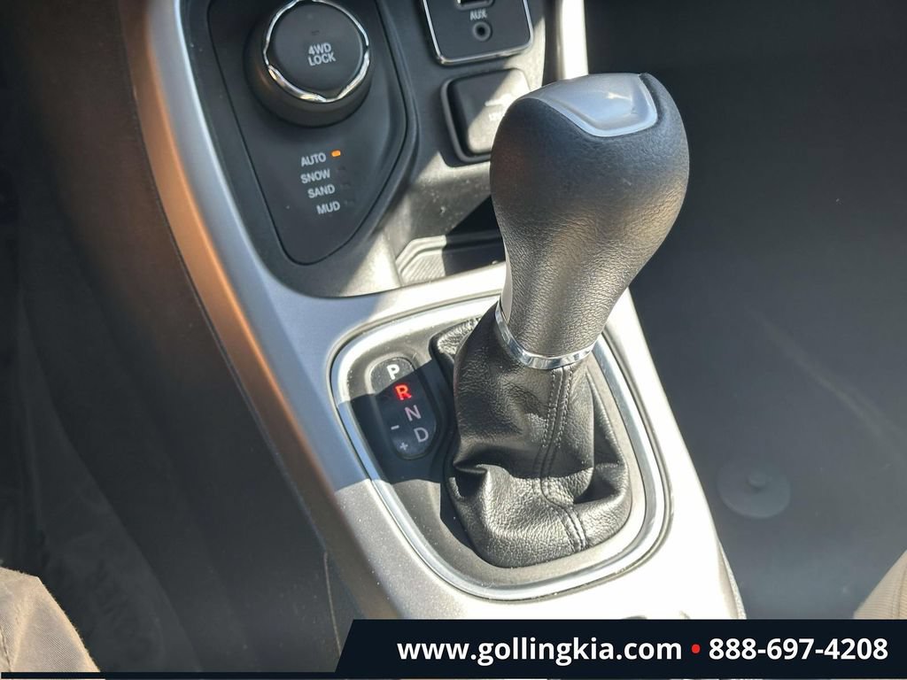 Used 2018 Jeep Compass Sport AWD/4WD image 28