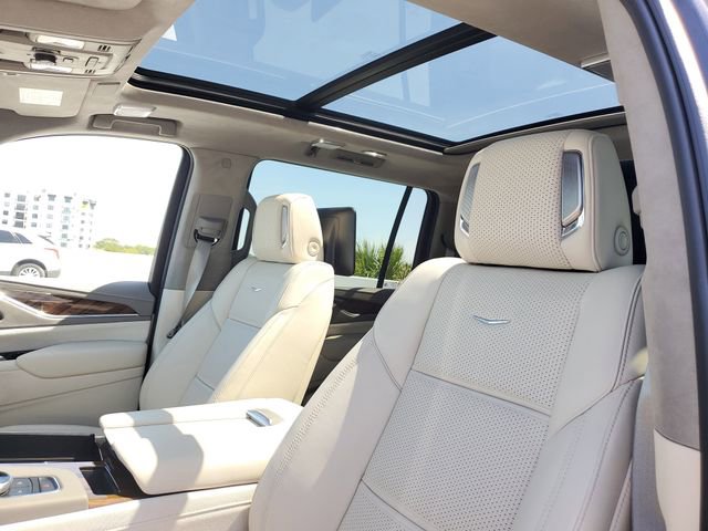 Certified 2023 Cadillac Escalade ESV Sport Platinum w/ LPO, ONYX Package AWD/4WD image 22