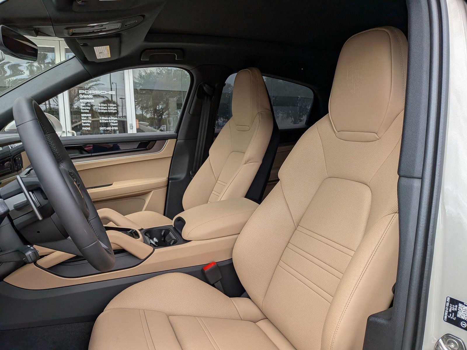 Used 2026 Porsche Cayenne E-Hybrid image 5