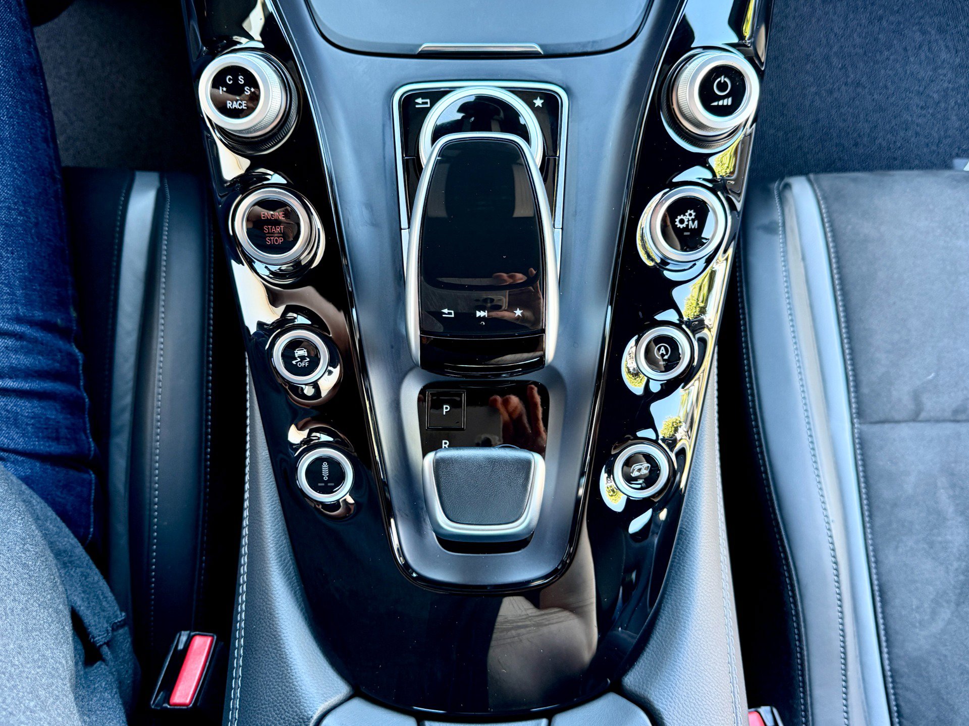 Used 2018 Mercedes-Benz AMG GT R image 56