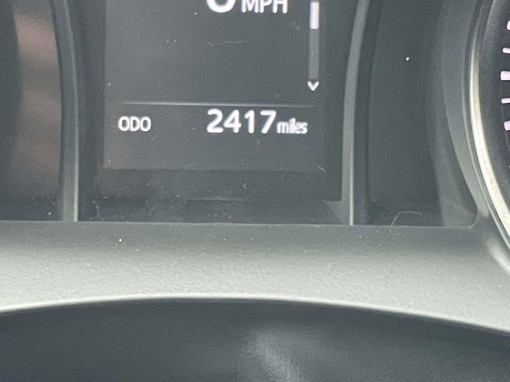 Used 2024 Toyota Camry SE image 37