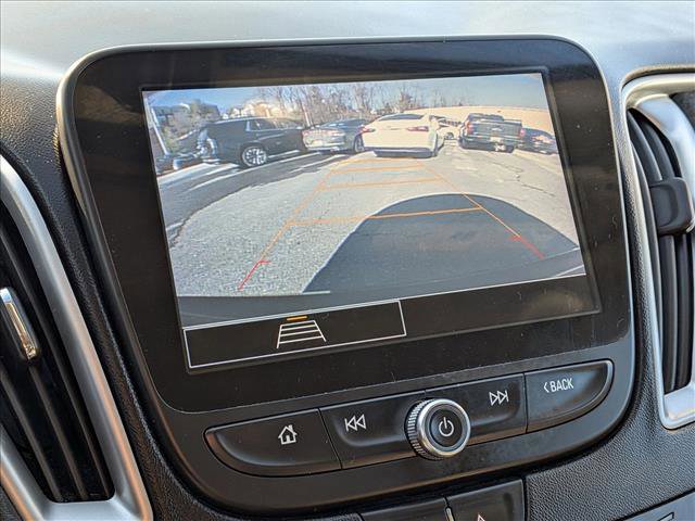 Used 2022 Chevrolet Malibu LT image 14