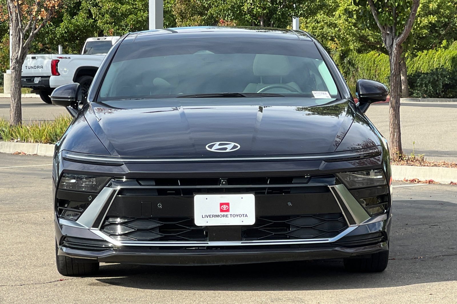 Used 2025 Hyundai Sonata Limited FWD image 9