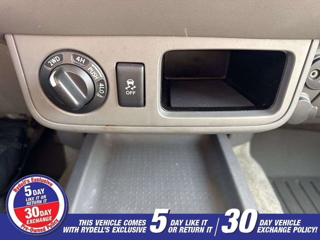 Used 2017 Nissan Frontier SV image 17