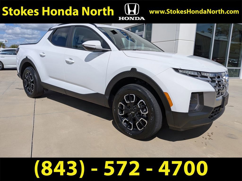 Used 2023 Hyundai Santa Cruz SEL Premium image 2