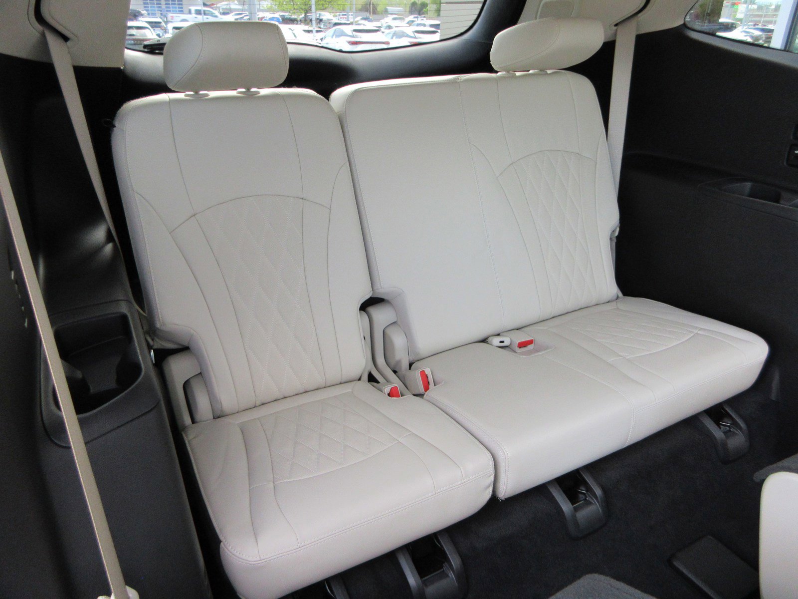 Used 2023 Buick Enclave Avenir w/ Trailering Package, 5000 lbs. image 21