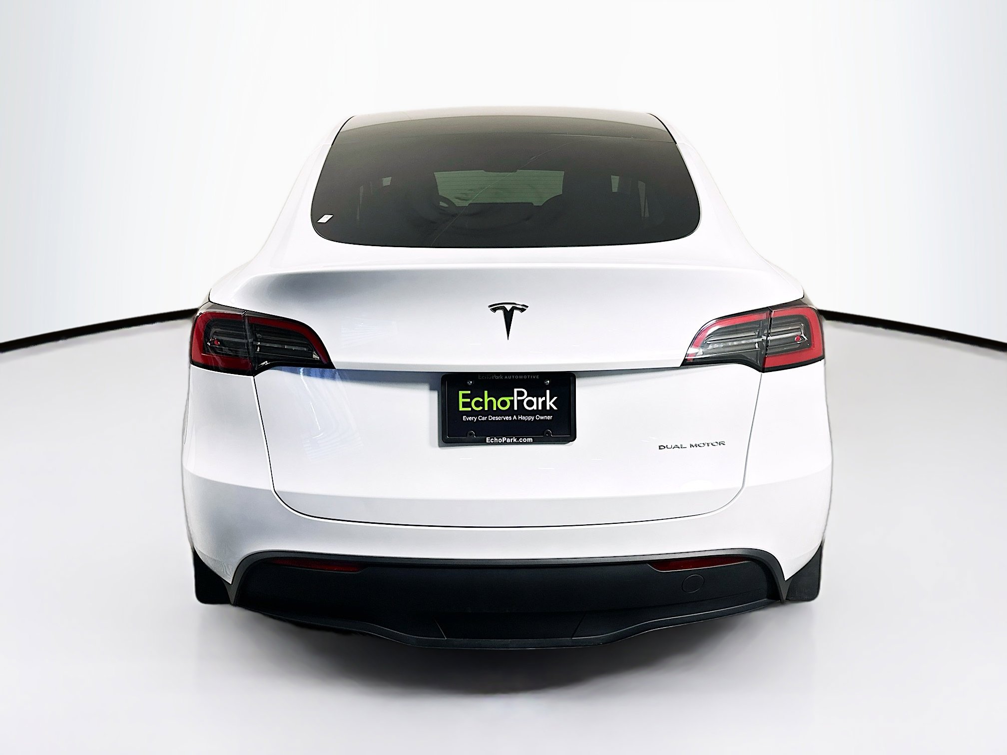 Used 2024 Tesla Model Y Long Range image 7
