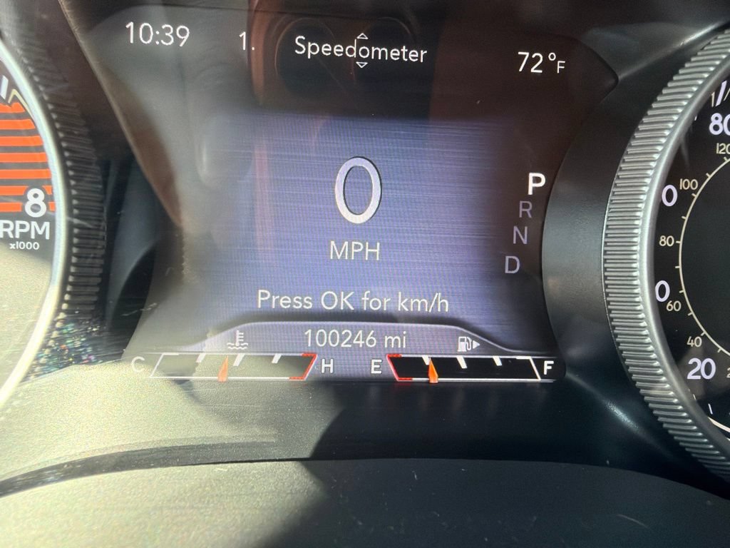 Used 2019 Jeep Cherokee Trailhawk AWD/4WD image 8