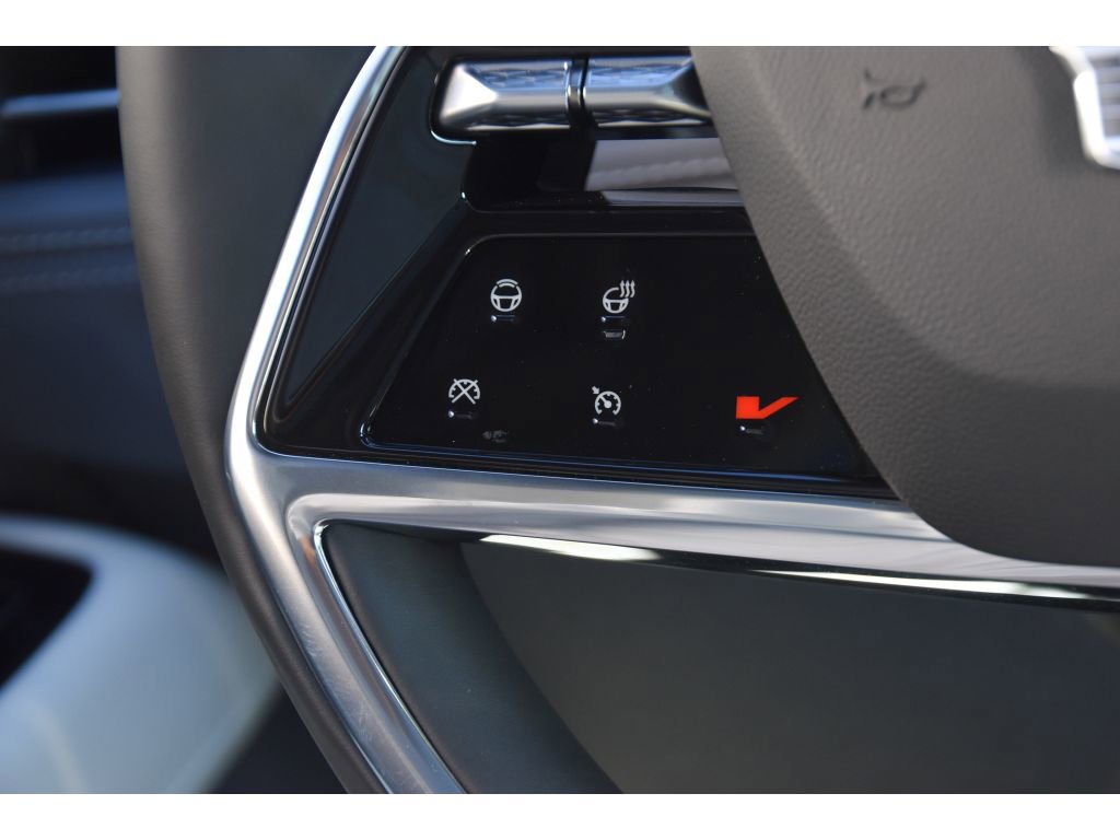 New 2026 Cadillac Escalade IQ Sport 1 w/ LPO, Floor Liner Package image 30