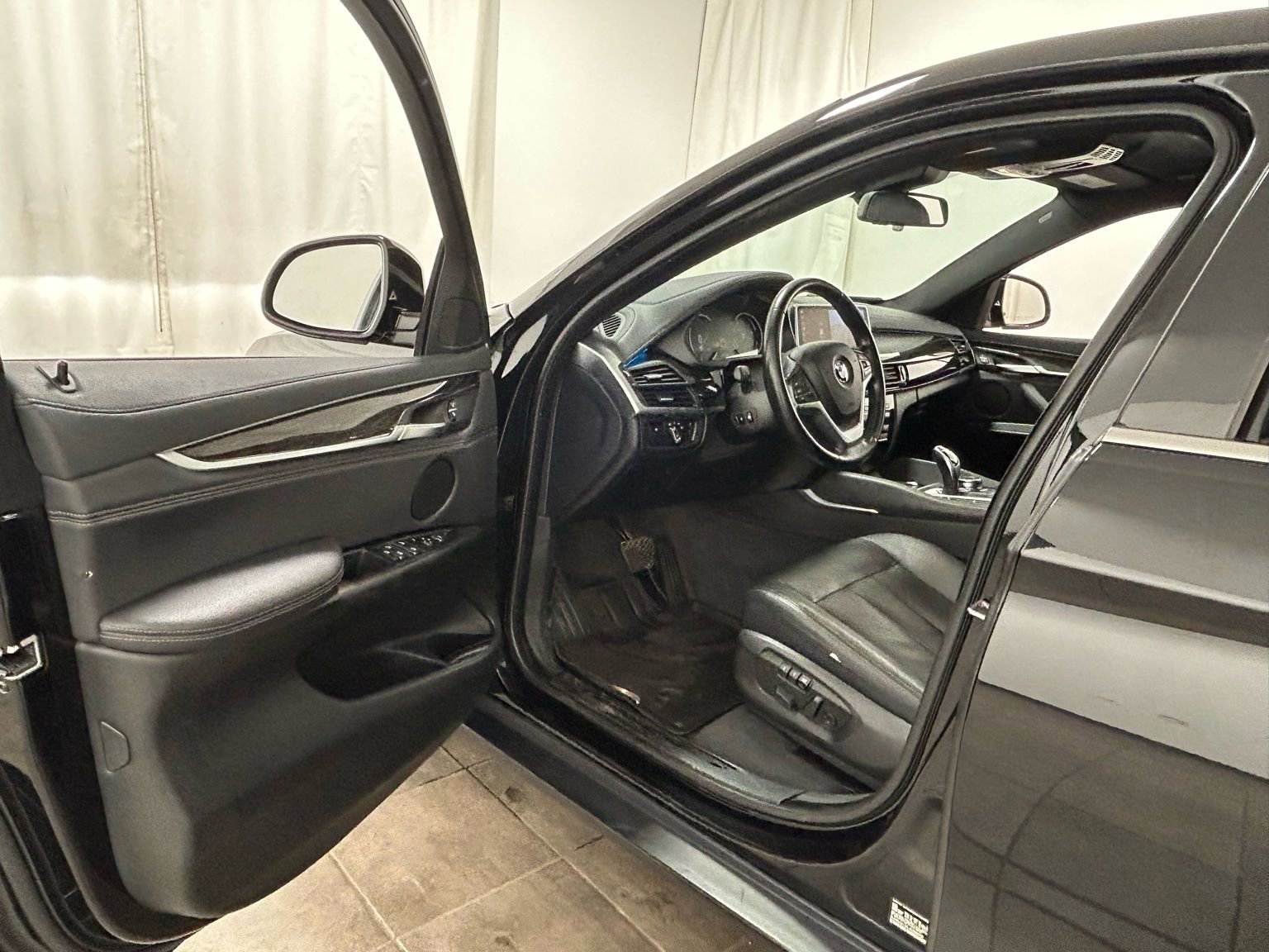 Used 2018 BMW X6 xDrive35i image 24