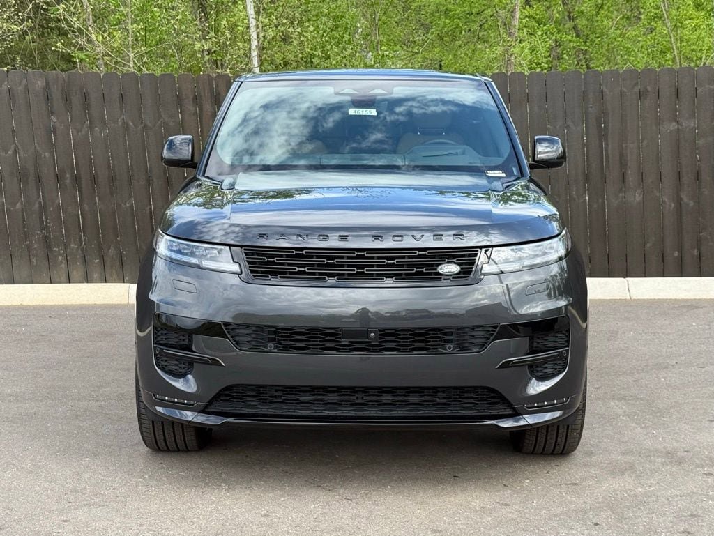 New 2026 Land Rover Range Rover Sport Dynamic SE AWD/4WD image 9