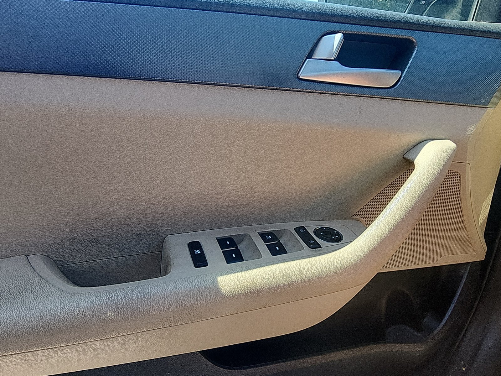 Used 2016 Hyundai Sonata SE FWD image 15
