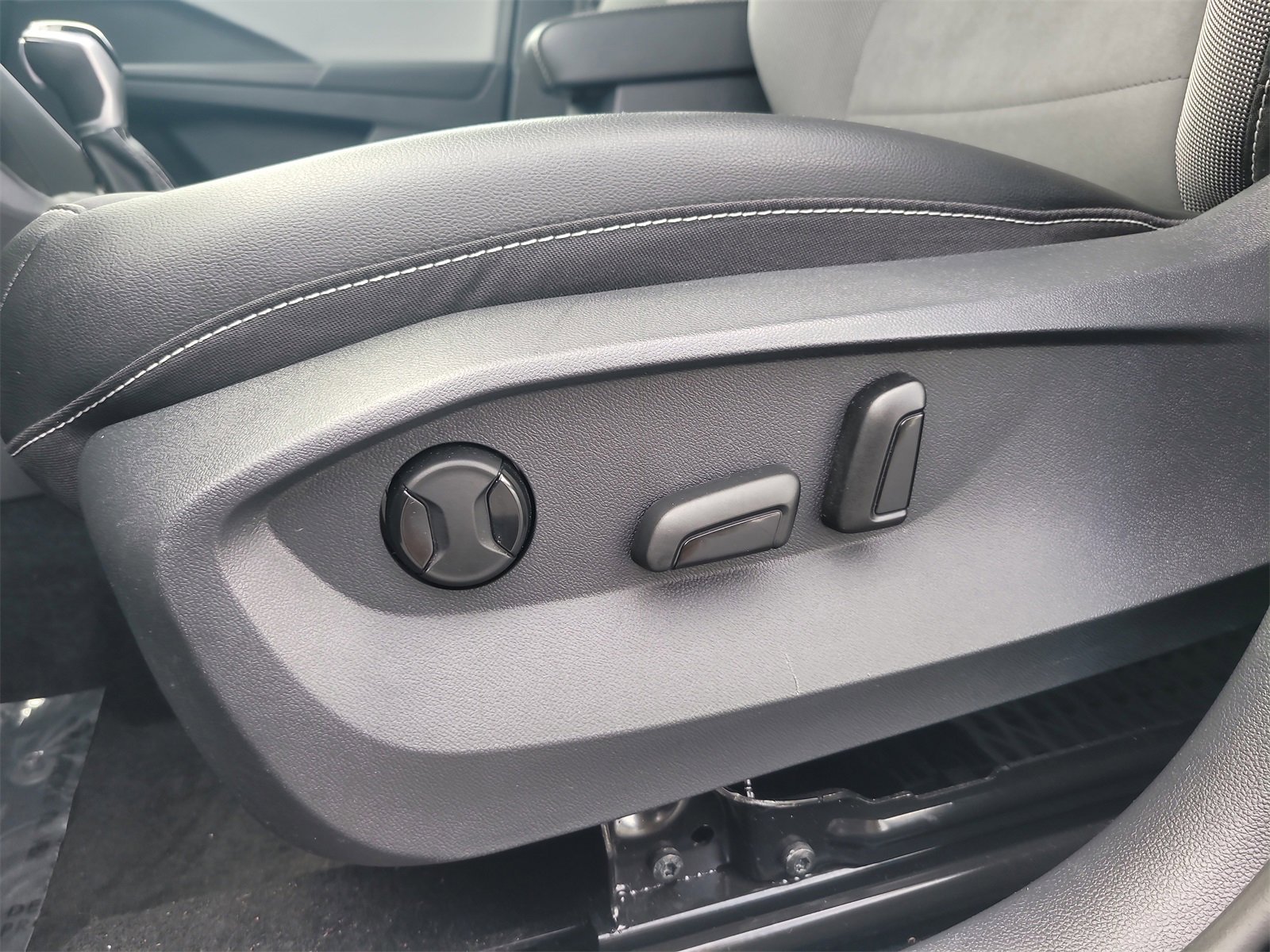 Used 2022 Volkswagen Taos SE image 18