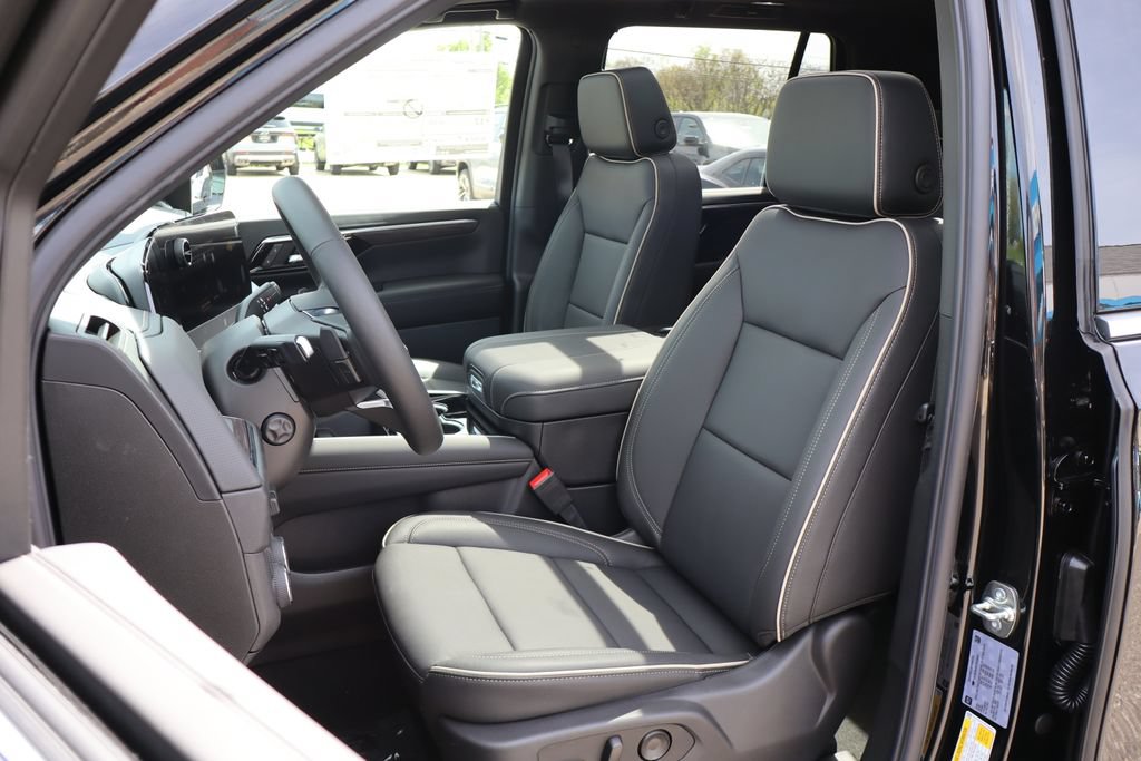 New 2026 Chevrolet Tahoe Premier w/ Sun And Tow Package AWD/4WD image 15