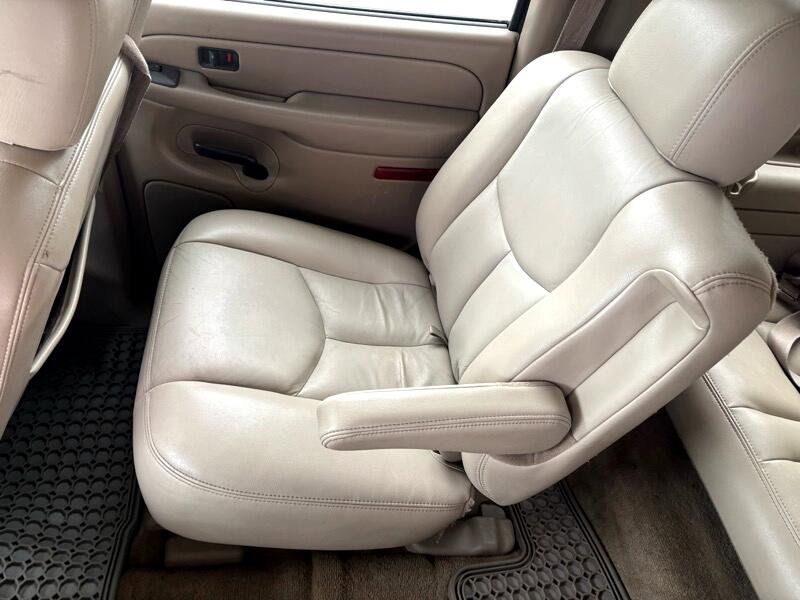 Used 2006 Chevrolet Suburban Z71 w/ Z71 Preferred Equipment Group image 25