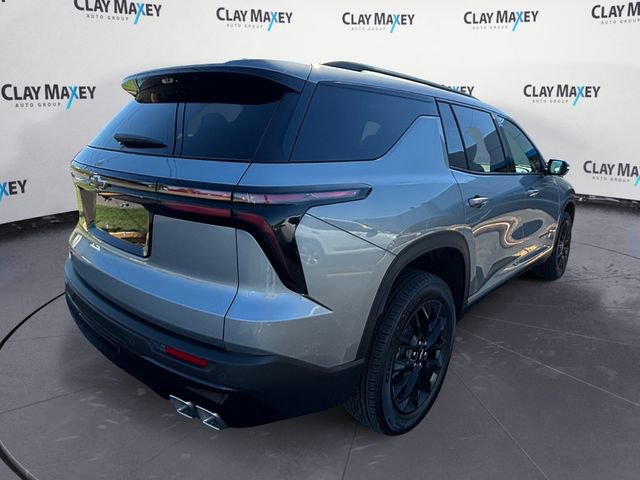 New 2026 Chevrolet Traverse LT w/ Midnight/Sport Edition FWD image 5