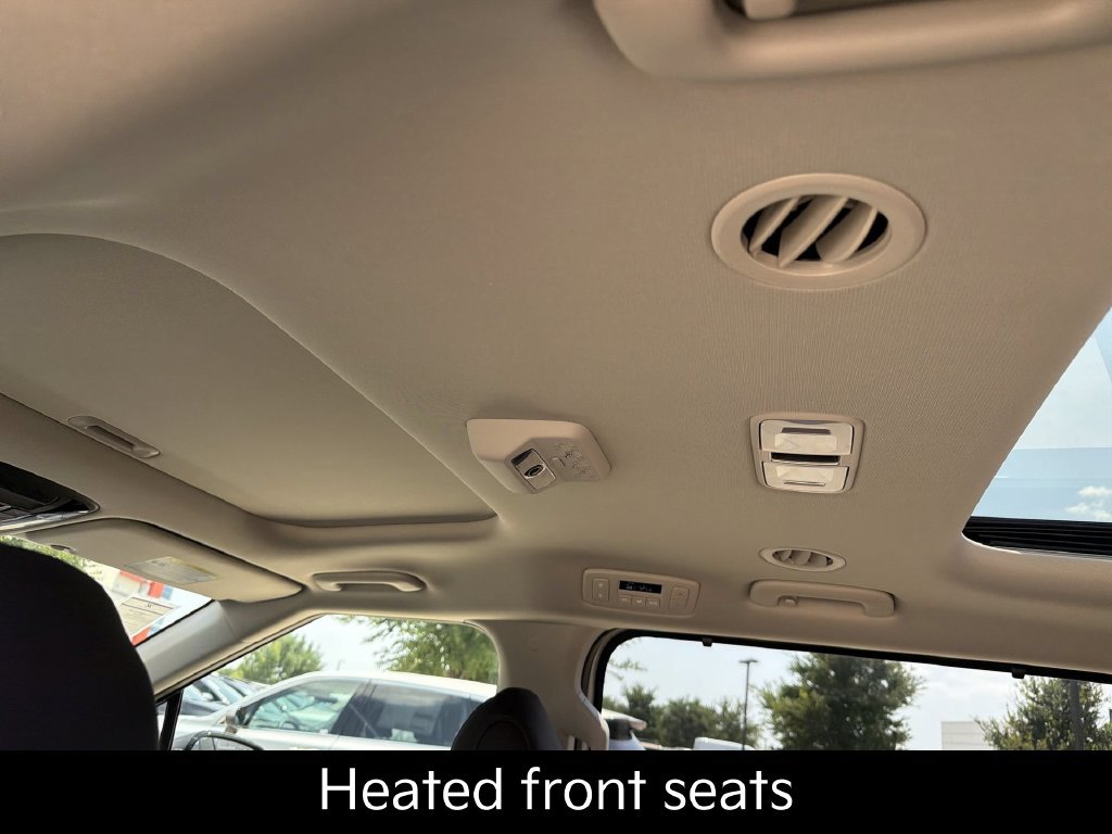 New 2027 Kia Carnival SX w/ Dark Edition Package FWD image 18
