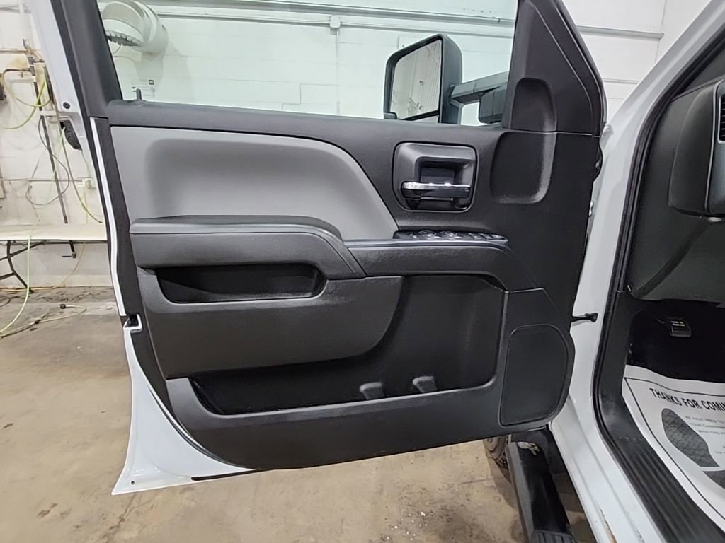 Used 2019 Chevrolet Silverado 2500 W/T AWD/4WD image 12