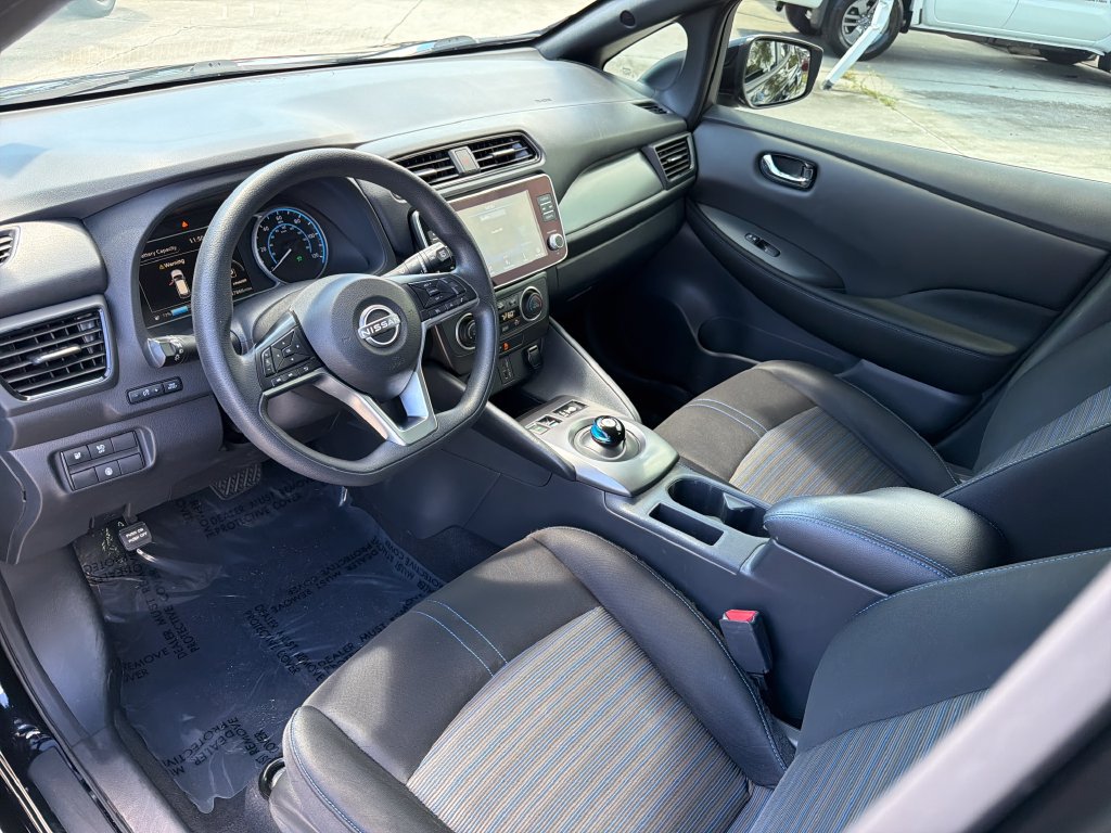 Used 2023 Nissan Leaf S FWD image 13