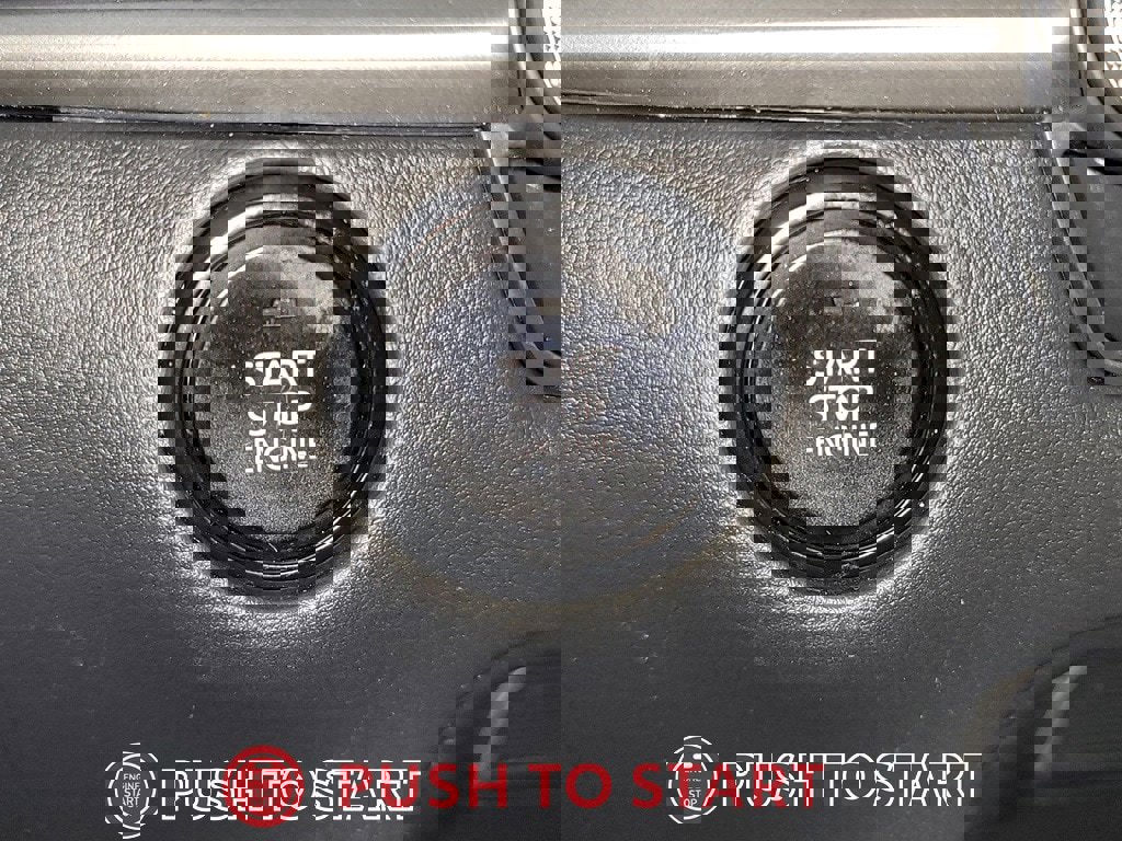 Used 2021 MAZDA CX-30 FWD 2.5 S w/ Select Package image 21