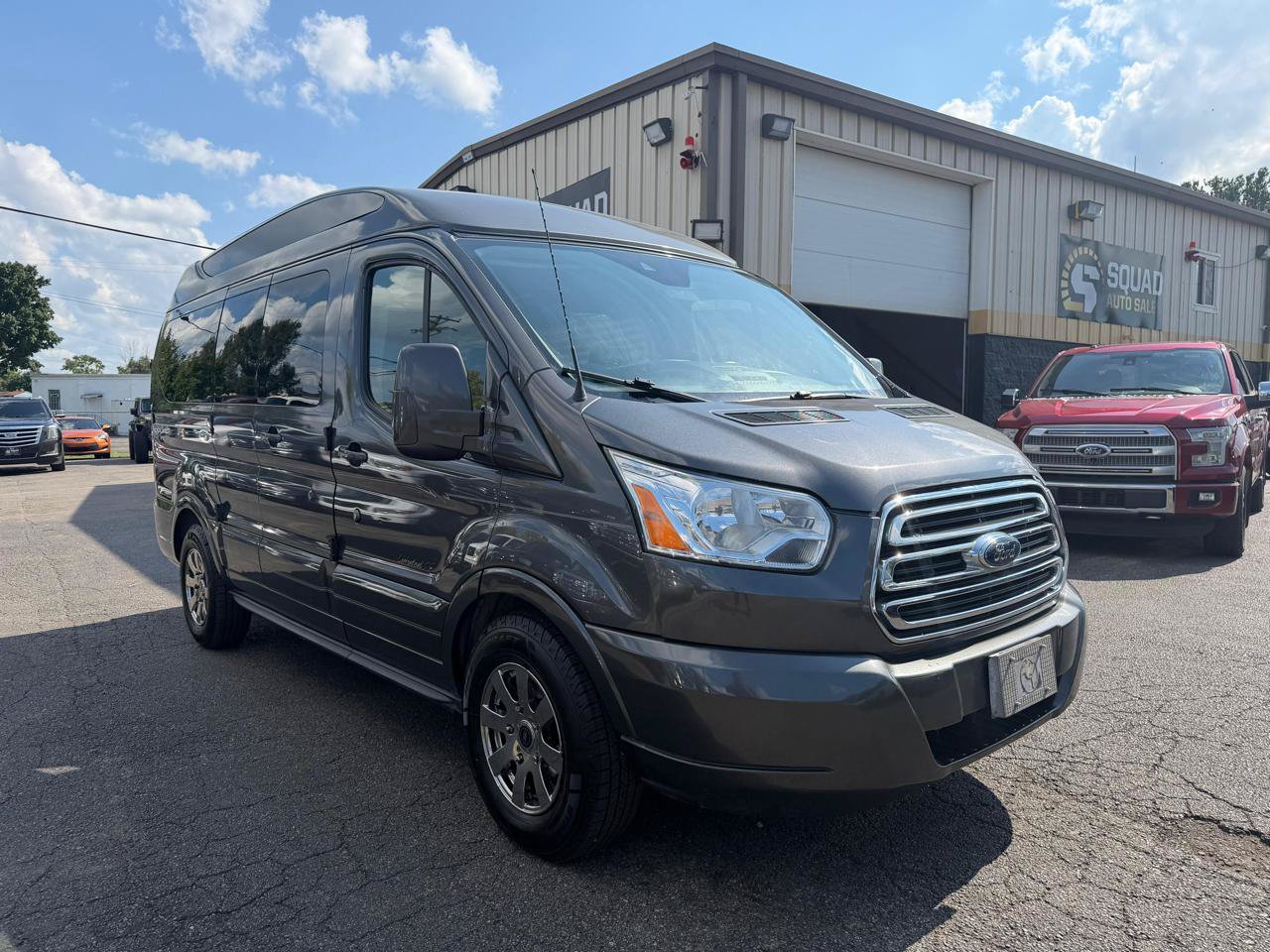 Used 2019 Ford Transit 150 130 Low Roof w/ Exterior Upgrade Package RWD image 7