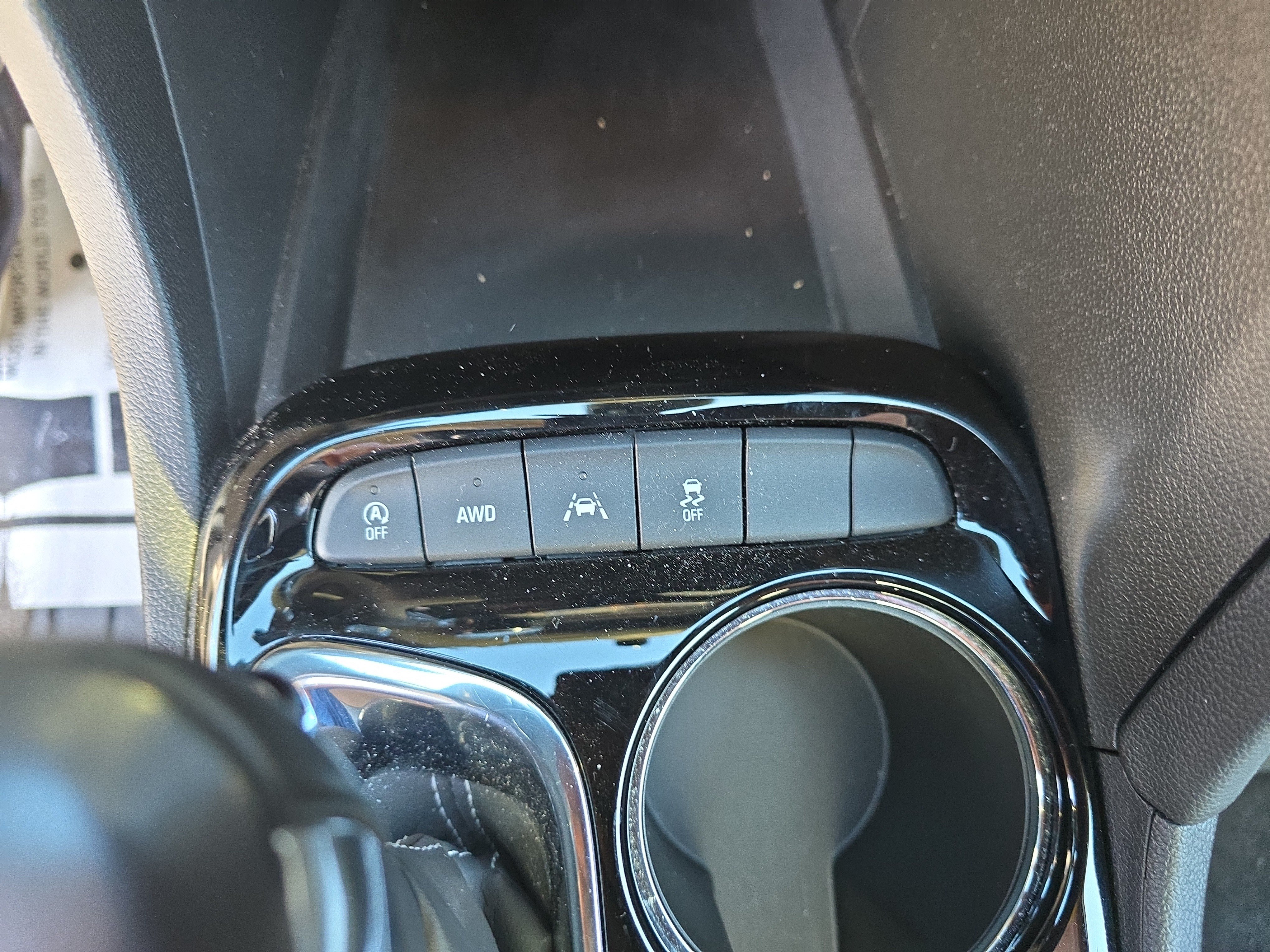Used 2023 Buick Encore GX Essence w/ Experience Buick Package AWD/4WD image 32