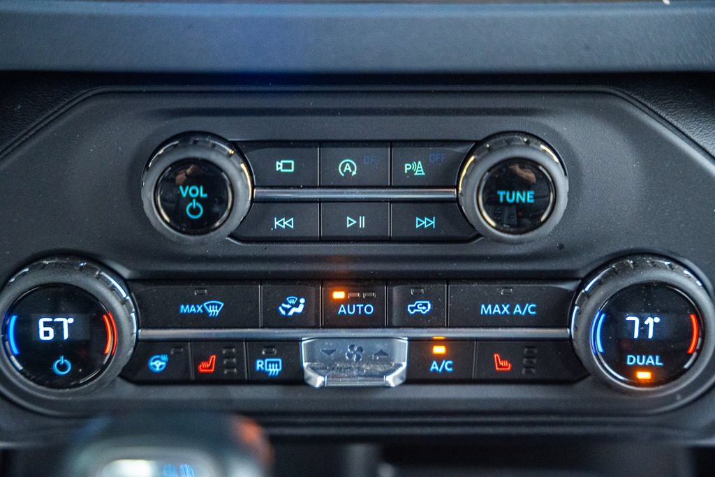 Used 2025 Ford Bronco Outer Banks AWD/4WD image 26