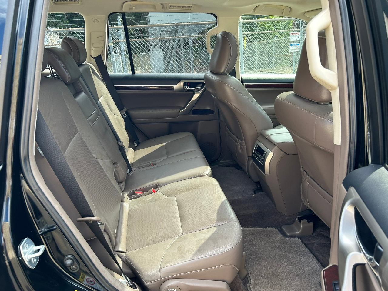 Used 2015 Lexus GX 460 Premium image 18