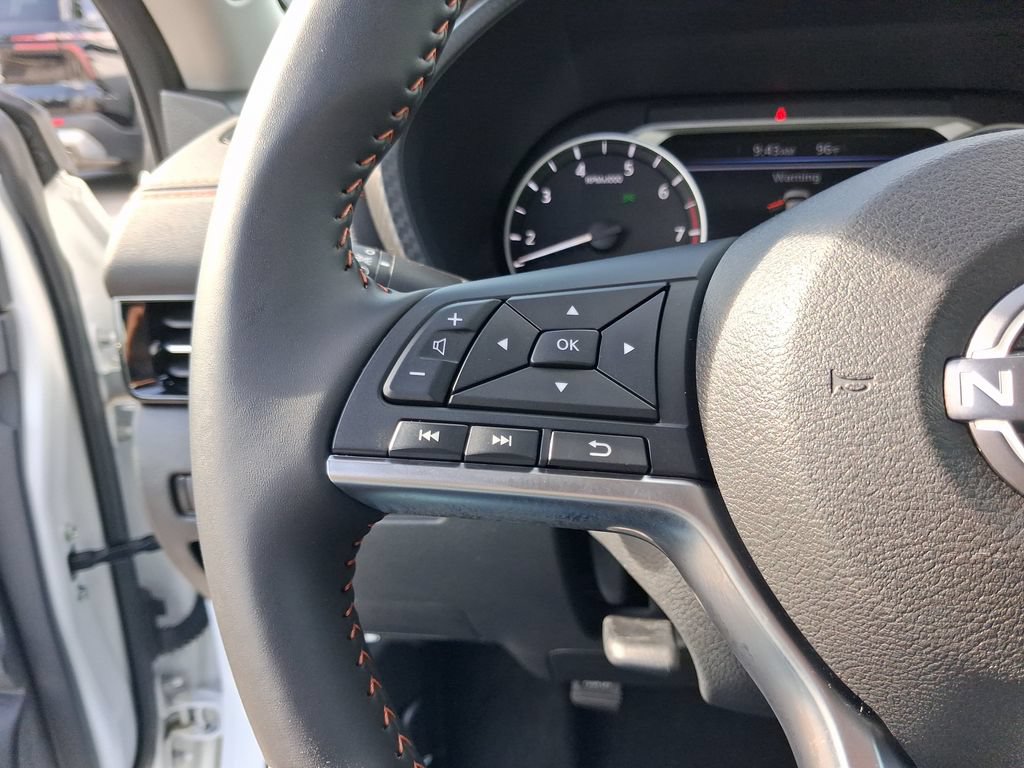 Used 2025 Nissan Sentra SR FWD image 22