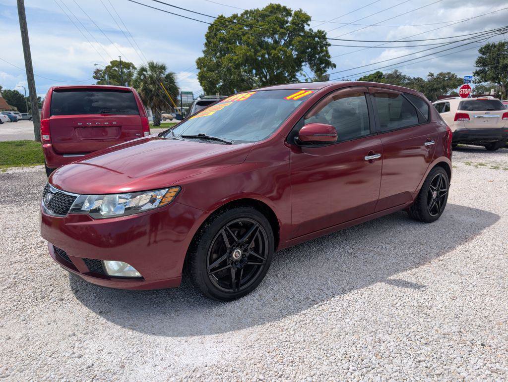 Used 2011 Kia Forte SX w/ Tech Pkg FWD image 3