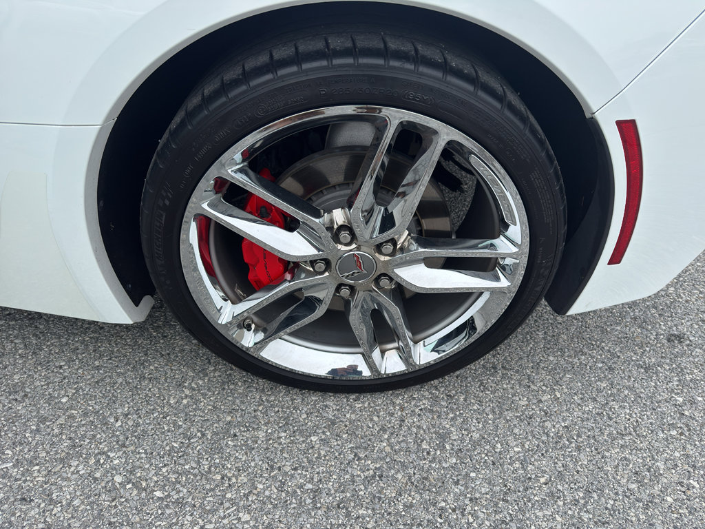 Used 2019 Chevrolet Corvette Stingray Coupe w/ Battery Protection Package RWD image 14