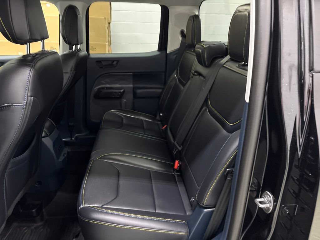 Used 2025 Ford Maverick Lobo AWD/4WD image 33