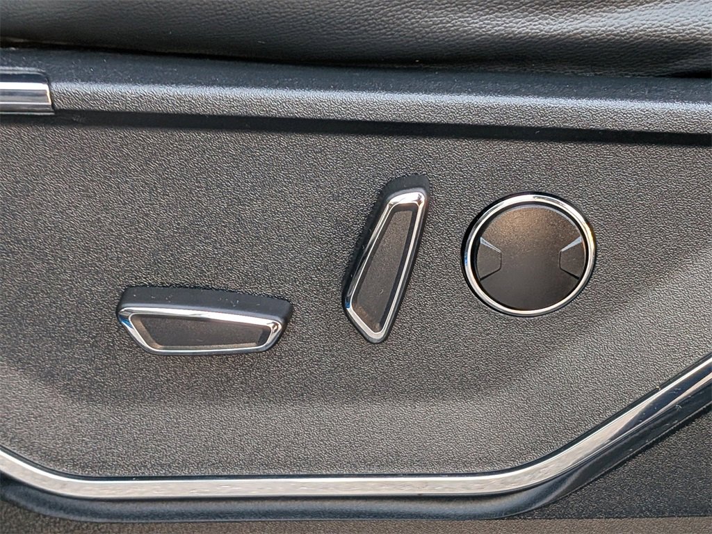 Used 2021 Ford F150 Lariat w/ Equipment Group 502A High image 20