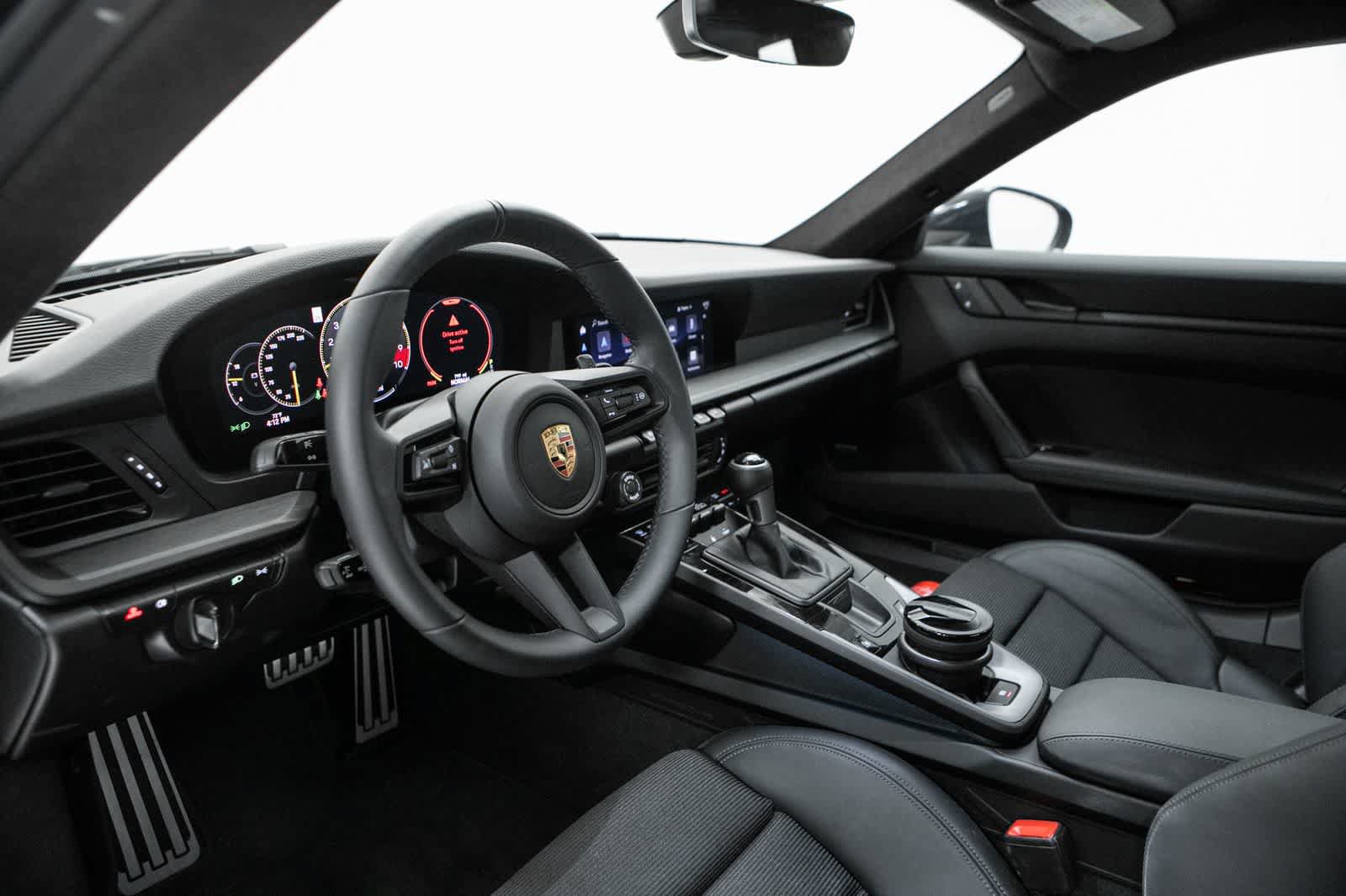 Used 2026 Porsche 911 GT3 RWD image 4