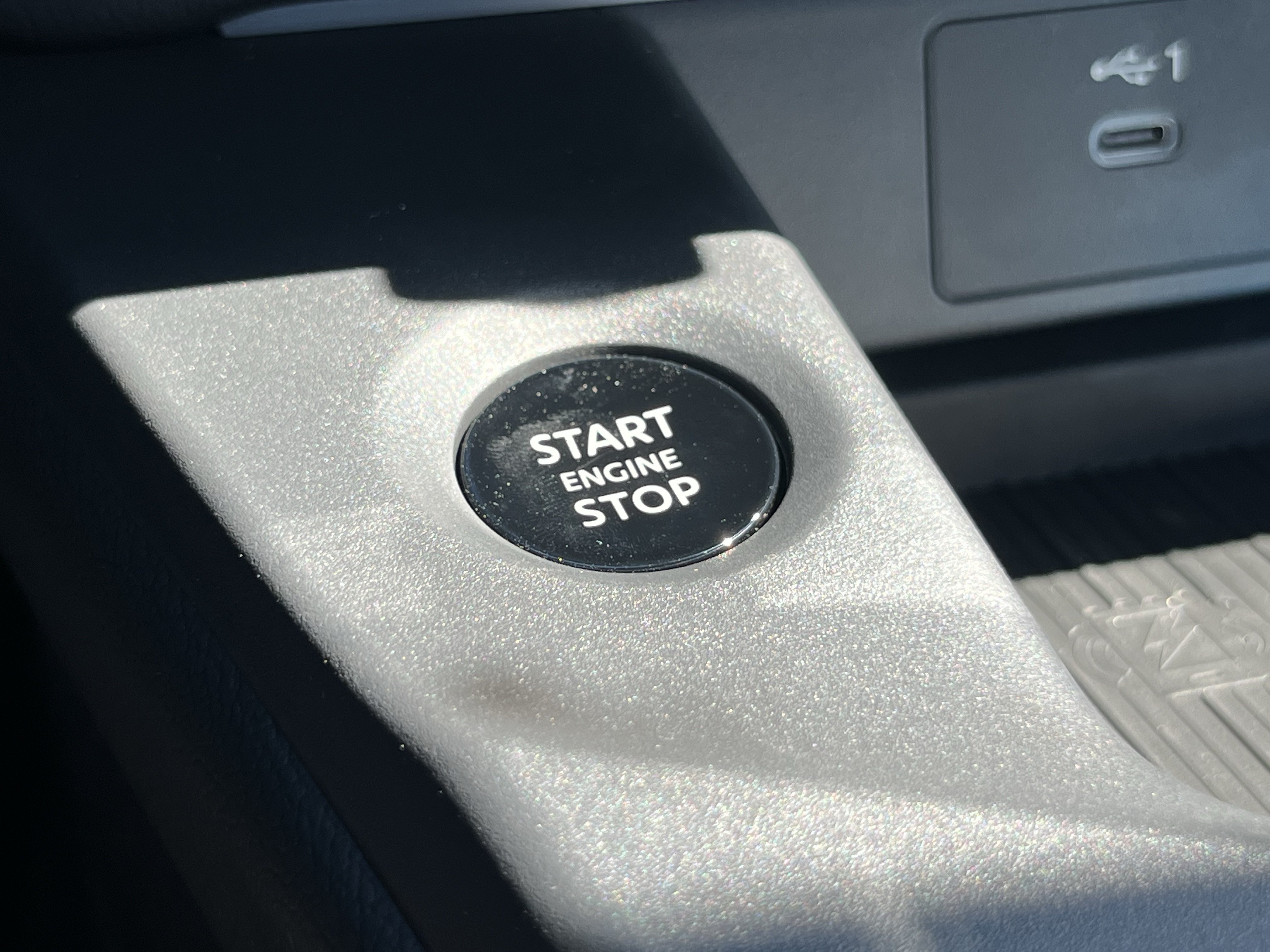 New 2027 Nissan Sentra SR w/ SR Premium Package FWD image 36
