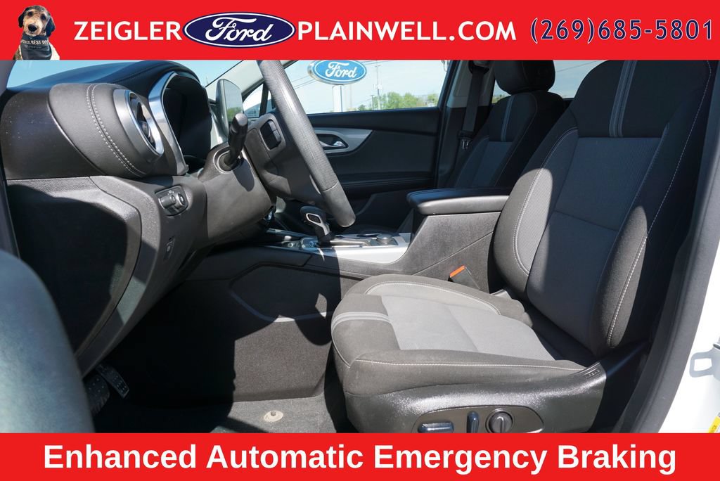 Used 2024 Chevrolet Blazer LT w/ Convenience Package FWD image 17