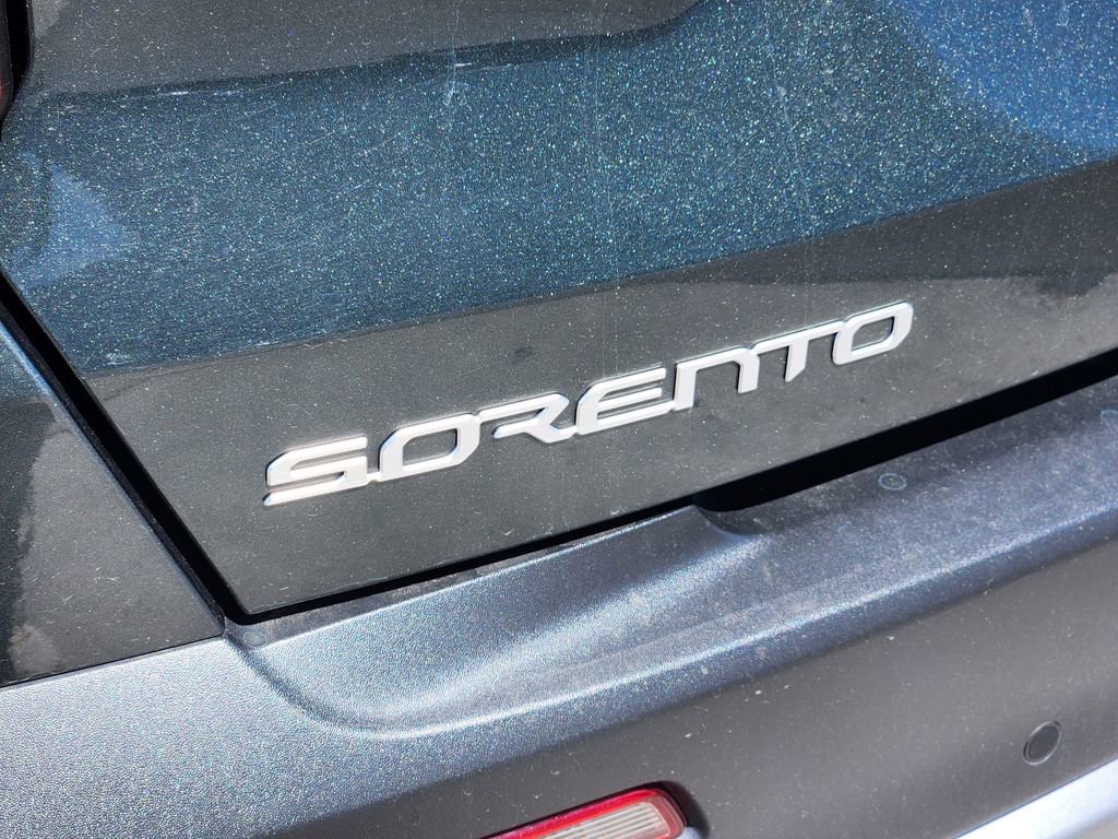 Certified 2023 Kia Sorento SX Prestige AWD/4WD image 11