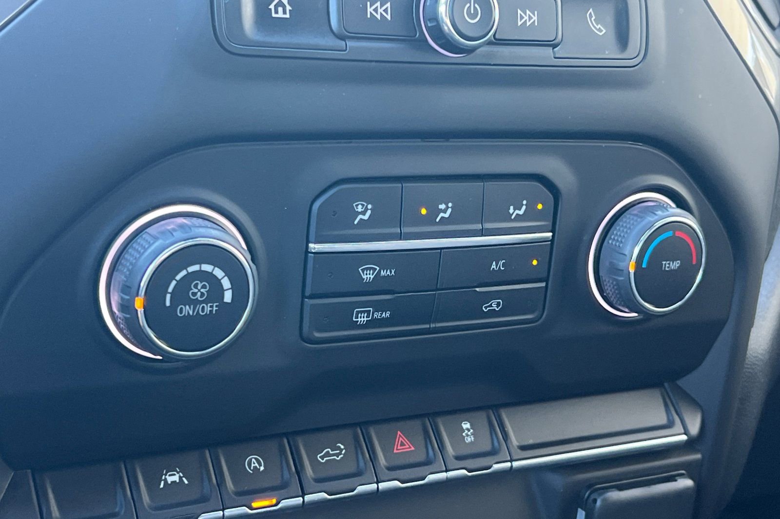 Used 2023 Chevrolet Silverado 1500 Custom w/ LPO, Dark Essentials Package image 19