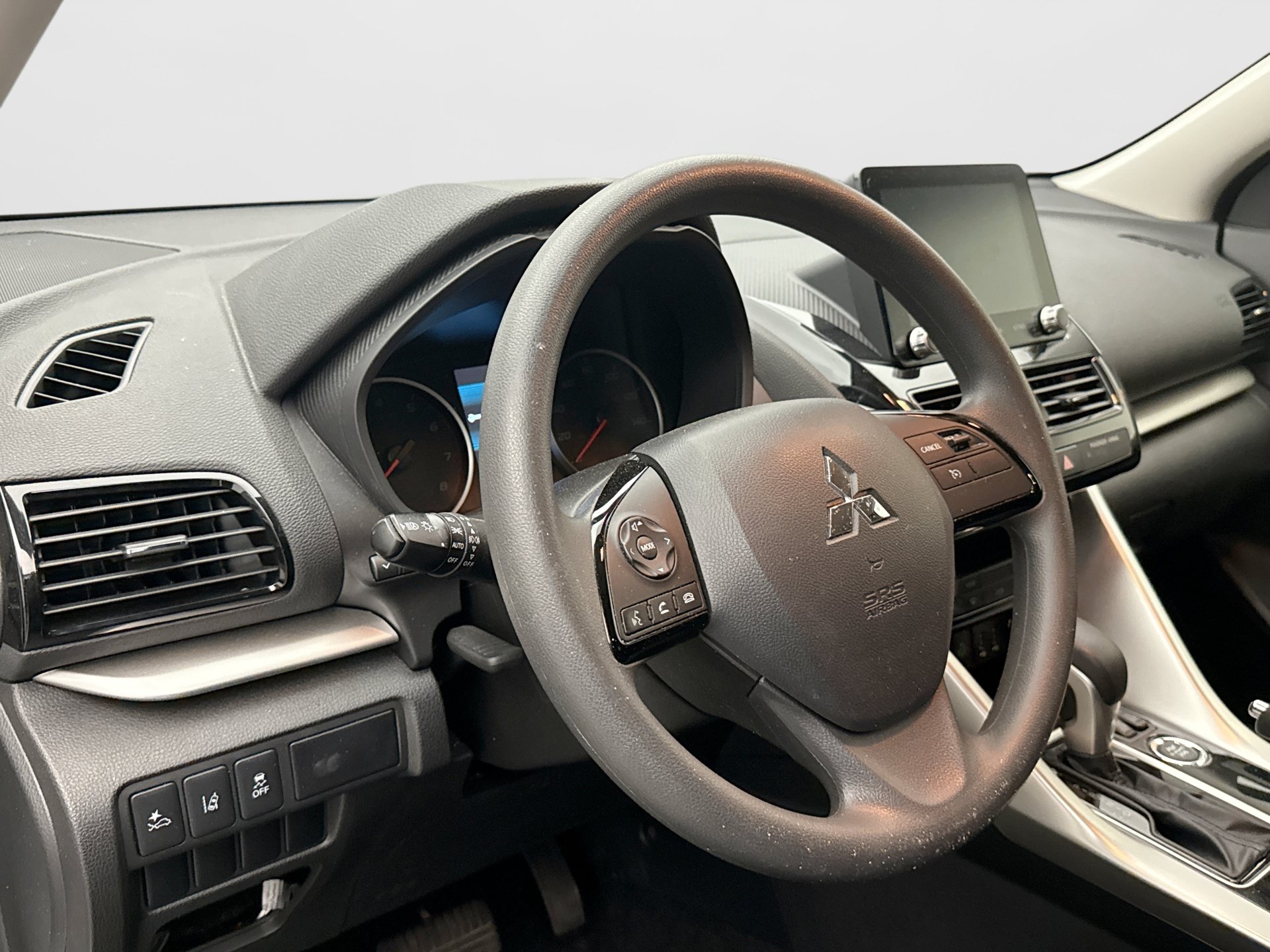 Used 2024 Mitsubishi Eclipse Cross Ralliart AWD/4WD image 7