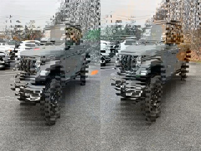 New 2026 Jeep Gladiator Sport image 4