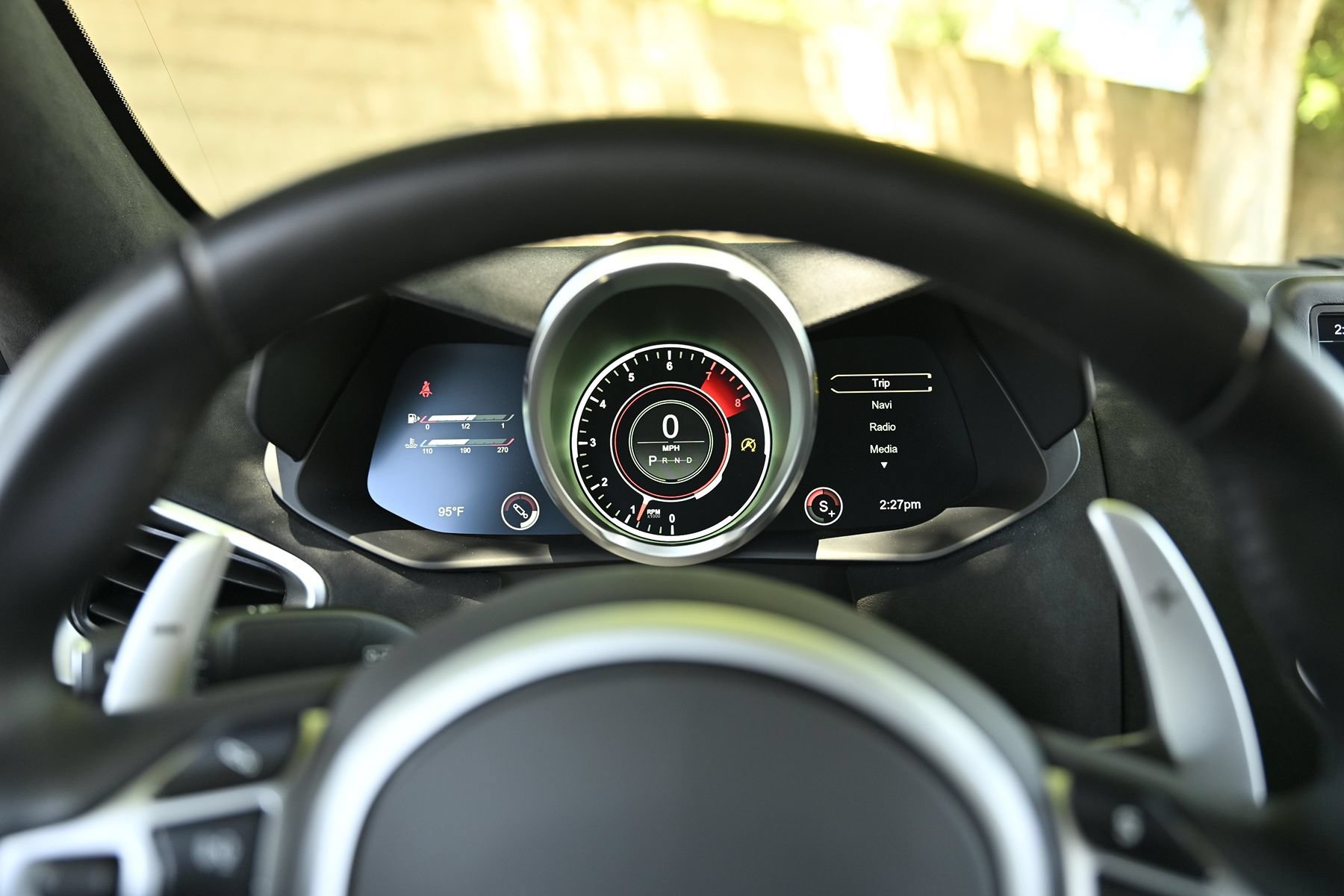 Used 2020 Aston Martin V8 Vantage Coupe RWD image 31