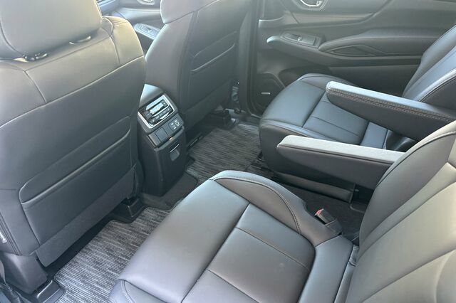 New 2025 Subaru Ascent Bronze Edition image 13