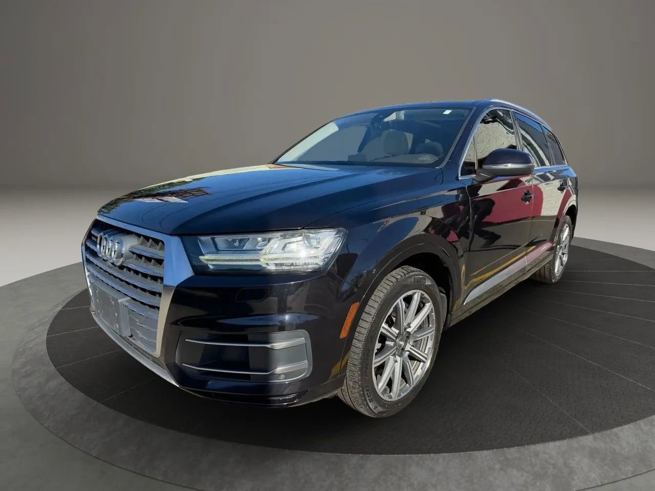 Used 2017 Audi Q7 3.0T Premium Plus
