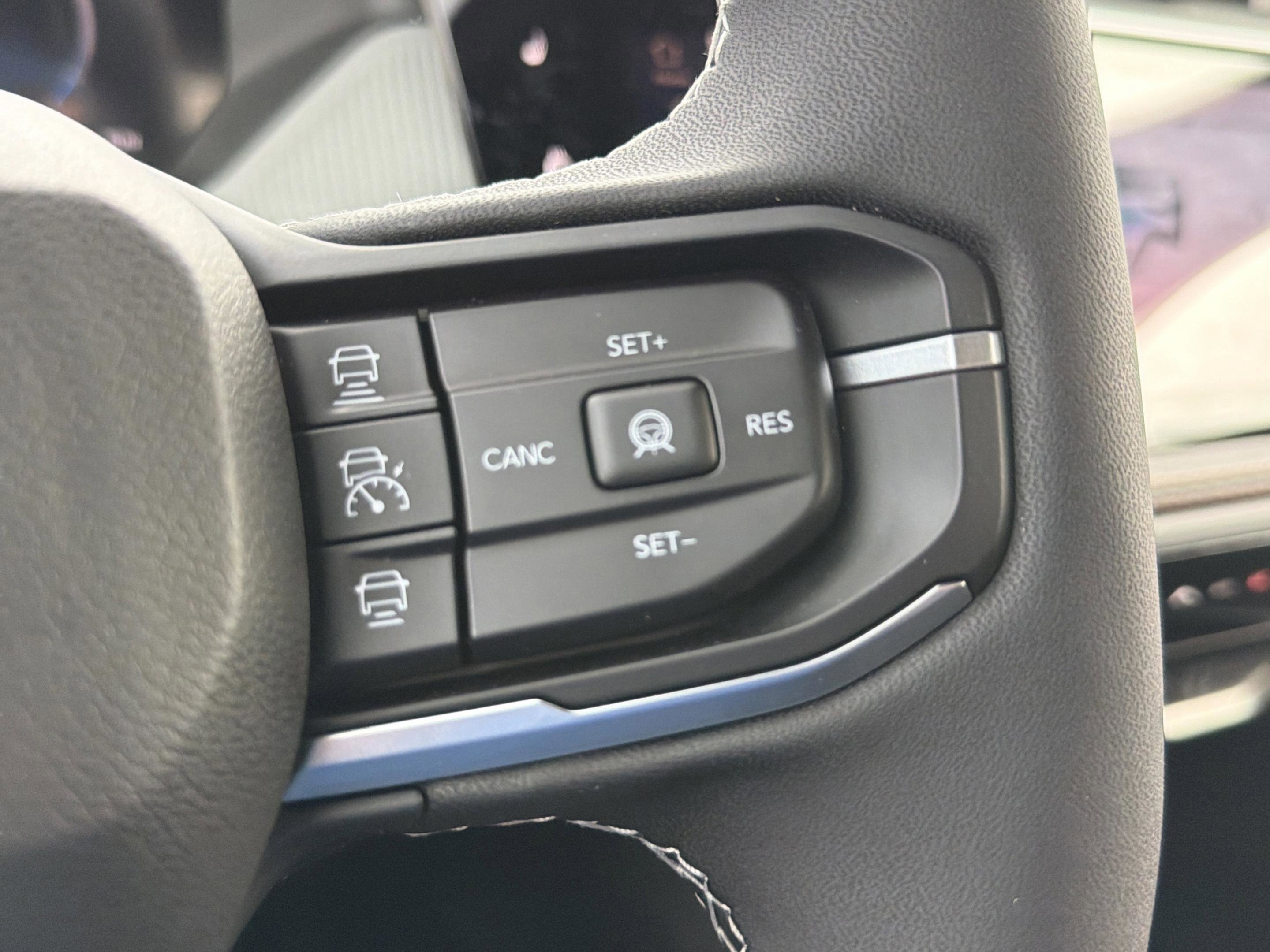 New 2026 Jeep Cherokee Limited image 12