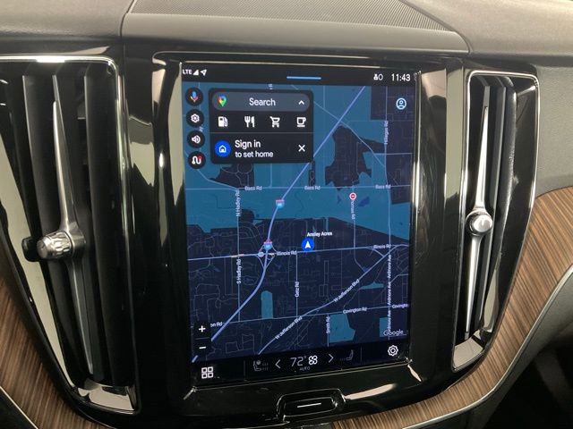 Used 2023 Volvo XC60 B5 Plus w/ Climate Package image 13