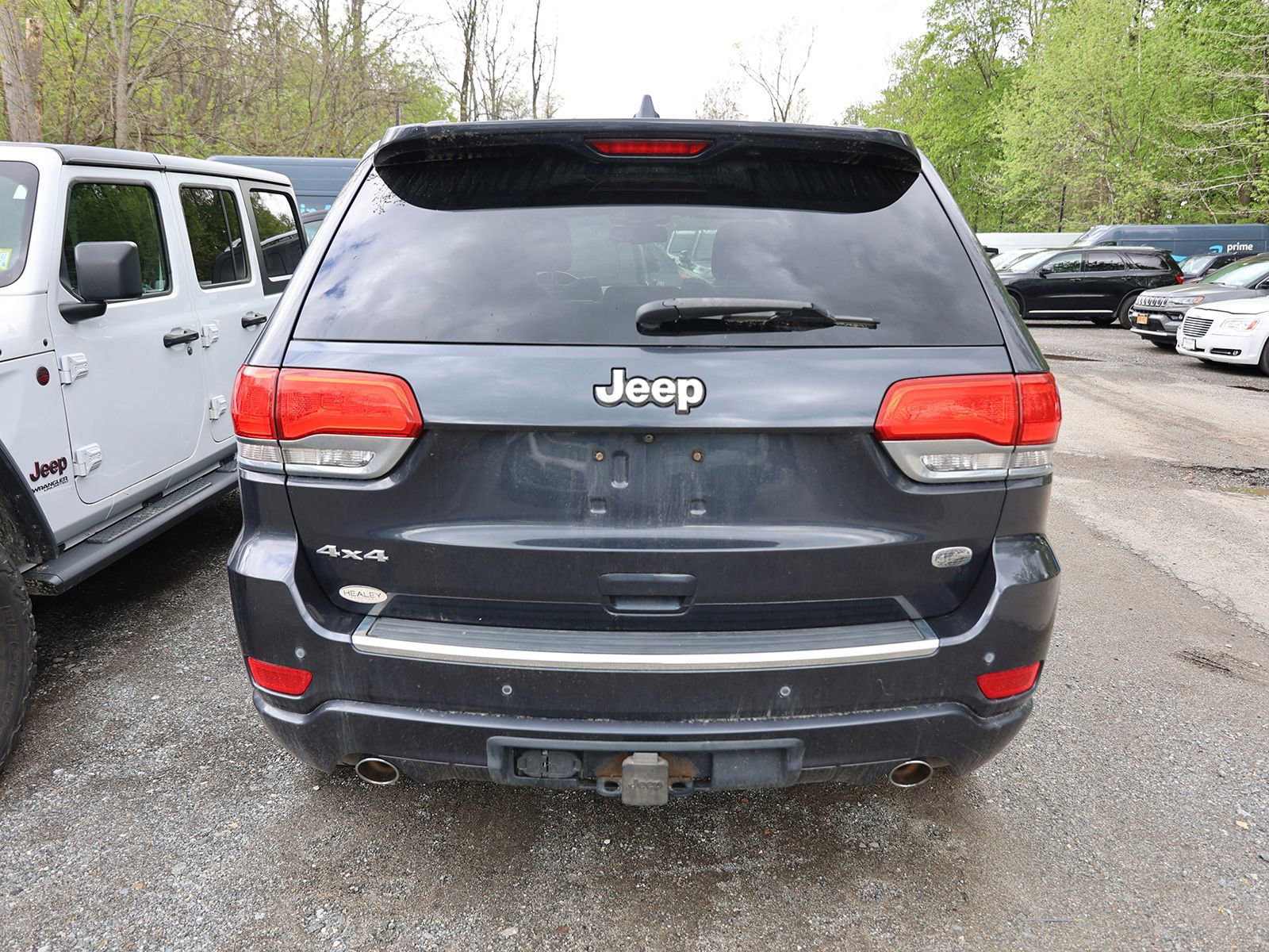 Used 2015 Jeep Grand Cherokee Overland w/ Mopar Chrome Edition Group AWD/4WD image 5