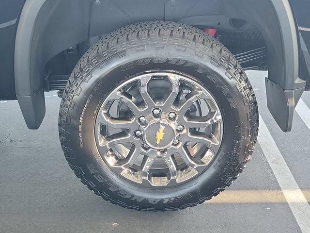 New 2026 Chevrolet Silverado 2500 LTZ w/ LTZ Convenience Package AWD/4WD image 22